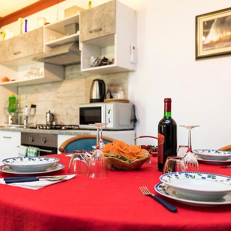 Apartman Maya Mali Lošinj Esterno foto