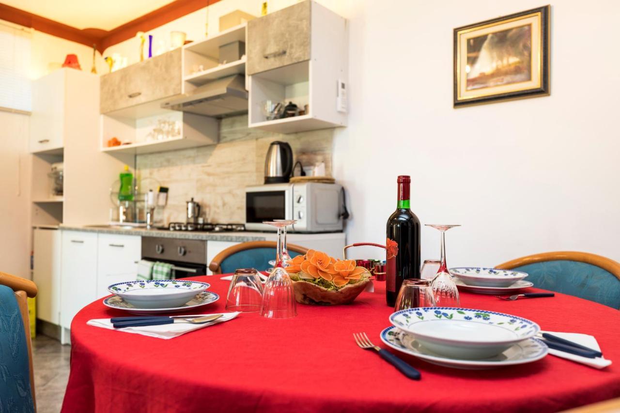 Apartman Maya Mali Lošinj Esterno foto